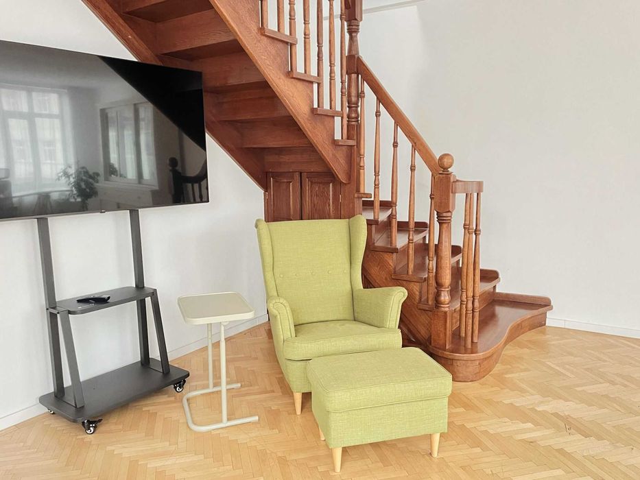 Închiriez apartament central Brașov 109 mp Sanitas pretabil birouri