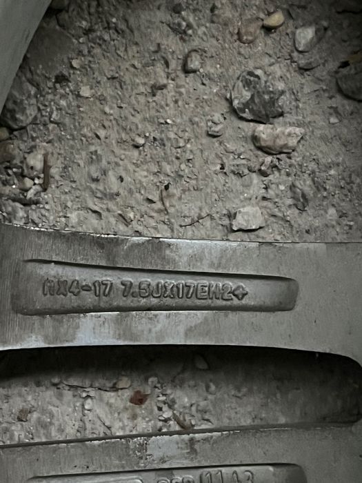 Джанти 17’ алуминиеви ( 7.5J 5*114.п3 66.1)