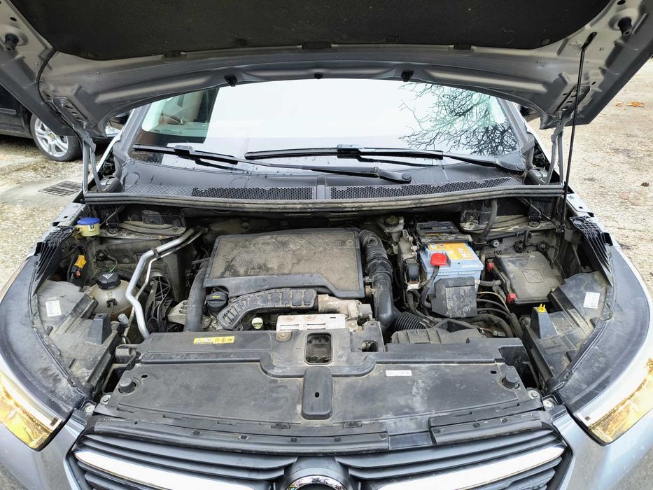 Opel Grandland X 1.2 Turbo Benzina S&S Echipare Enjoy+ 2018 Romania