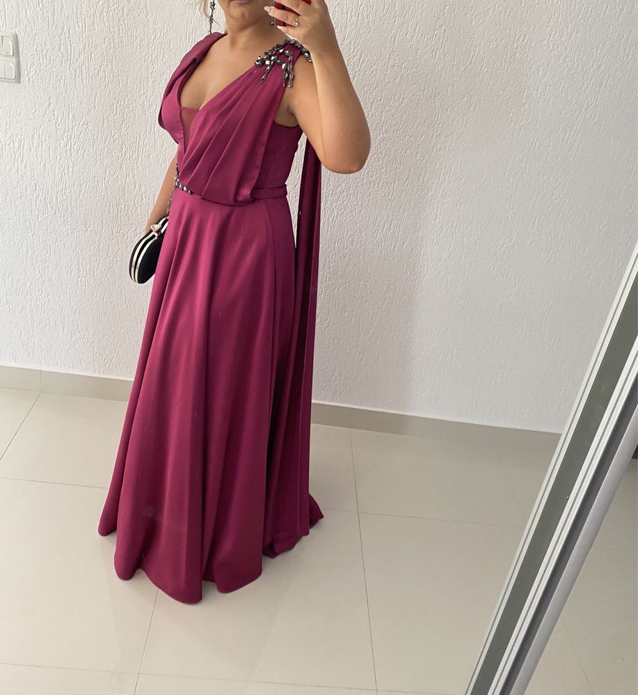 Rochie eleganta mar 44 / ticlam