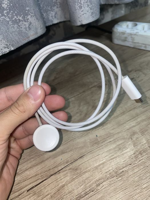 Apple watch charger  зарйадка для апл ватч