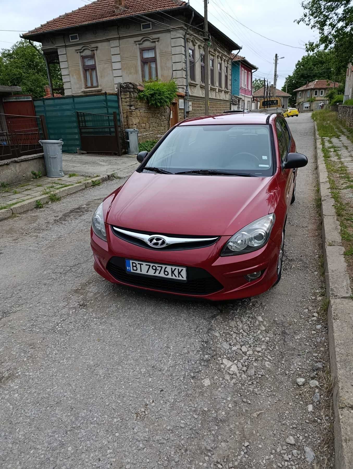 Продавам ХюндайI30