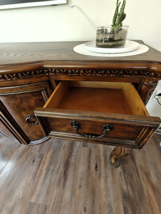 Ретро комод / бюфет от масив