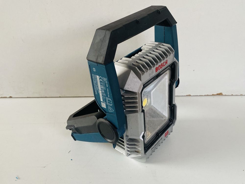 Bosch lanterna GLI 18 v