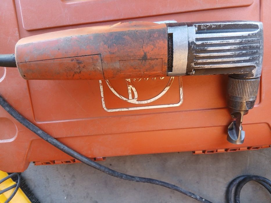 Mașină de tăiat tablă cutata