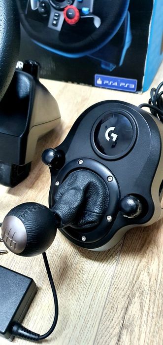 Gaming Volan Logitech G29 Volan+pedal+schimbător+adapter 

Funcționeaz