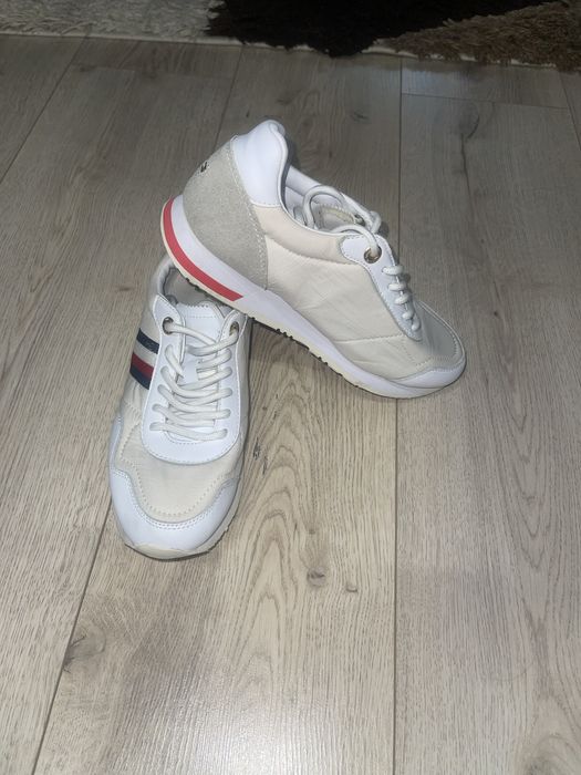 Tommy Hilfiger красовки оригинал