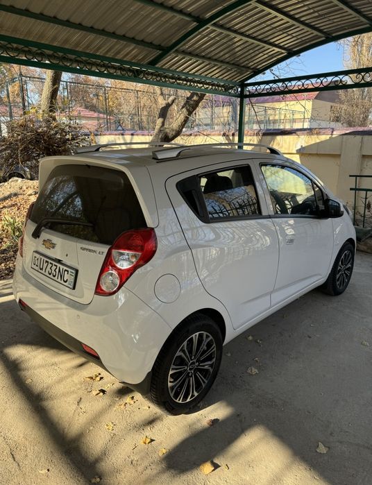 Спарк аренда, 2021 год АТ, есть  2 Спарка 2021, 26200 км и 62000 км