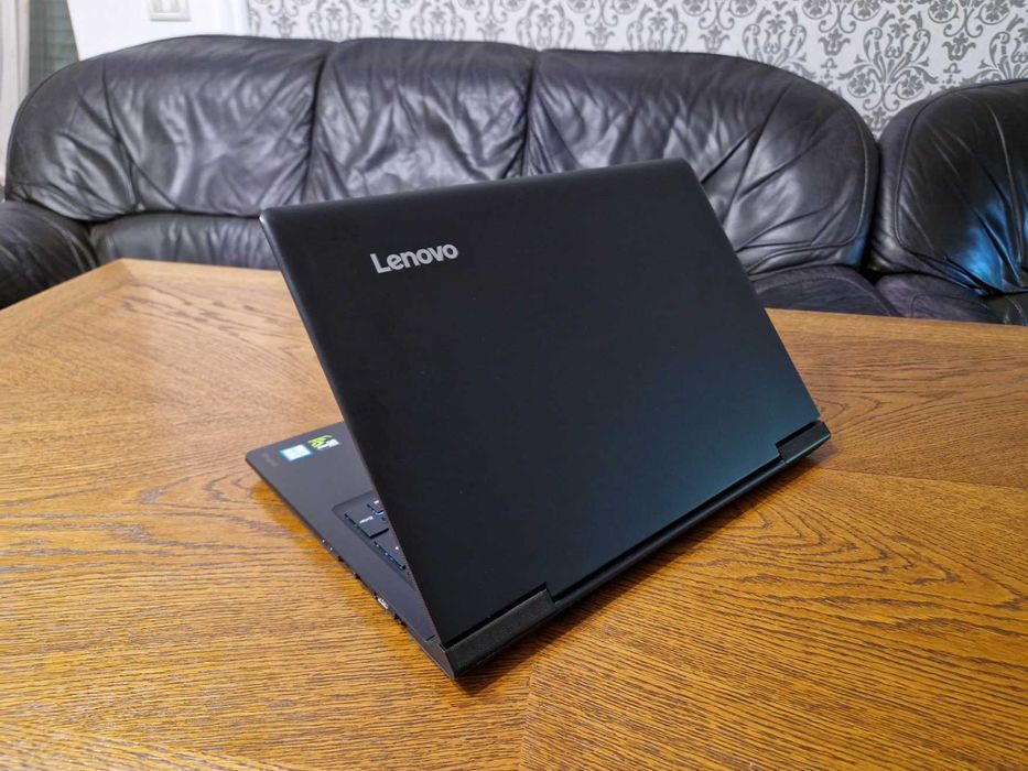 Laptop Lenovo IdeaPad Impecabil