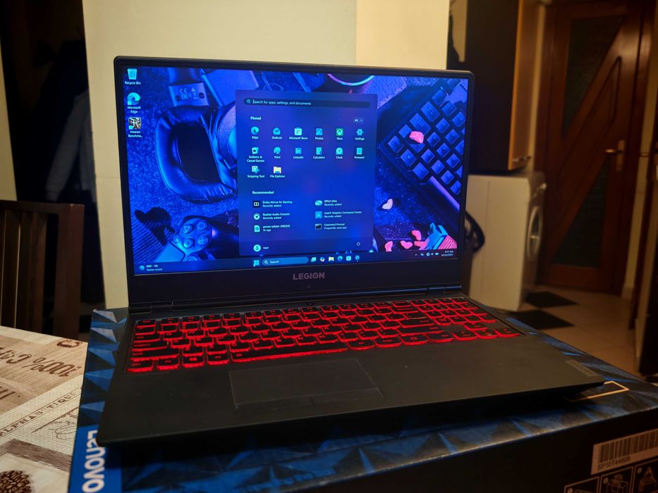 Laptop gaming Lenovo Legion y7000/i5-9300h/GTX 1650/16 gb ram/512 SSD