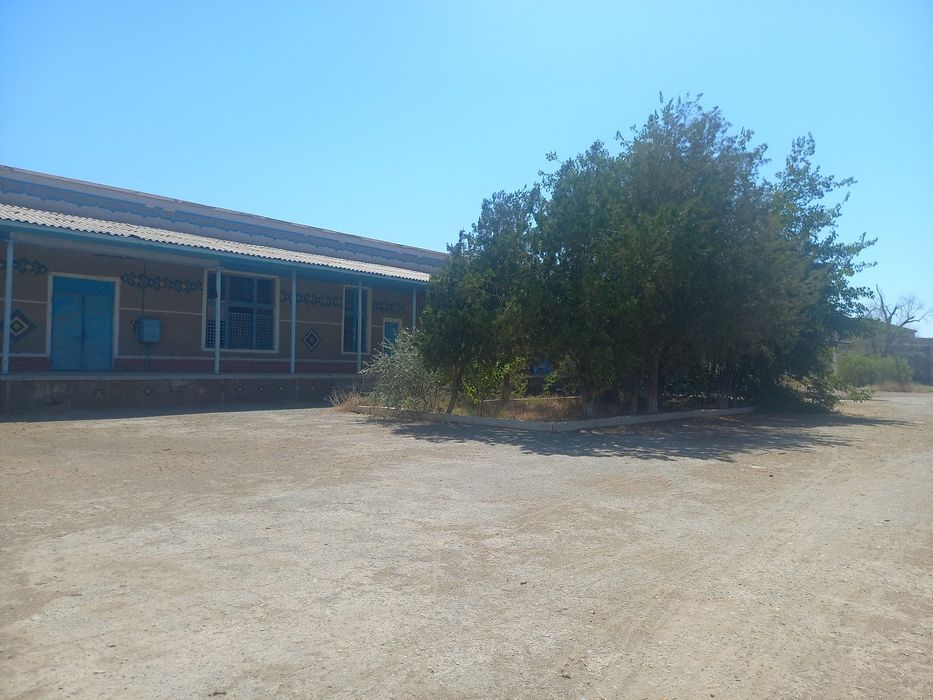 Банк балансидаги нотурор бино булиб тулашга сотилади