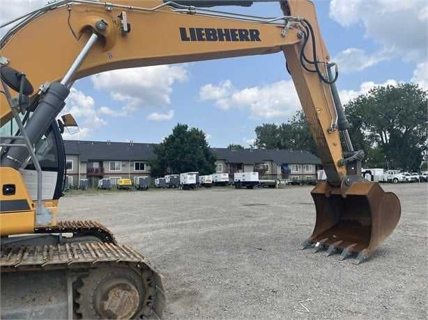 Dezmembram excavator LIEBHERR R936 LC - Piese de schimb Liebherr