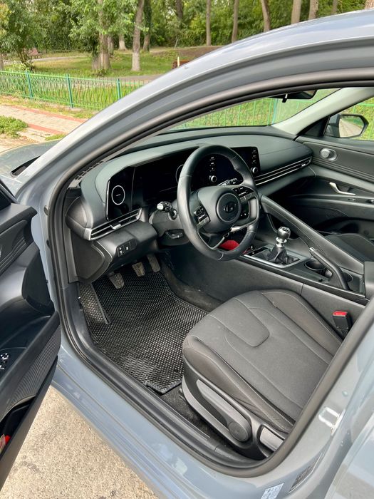 Vând Hyundai Elantra 1.6 2 ani de garanție