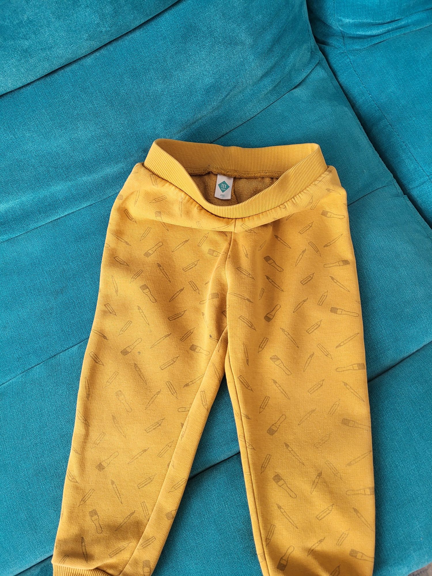 Pantaloni mărimea 86 -92