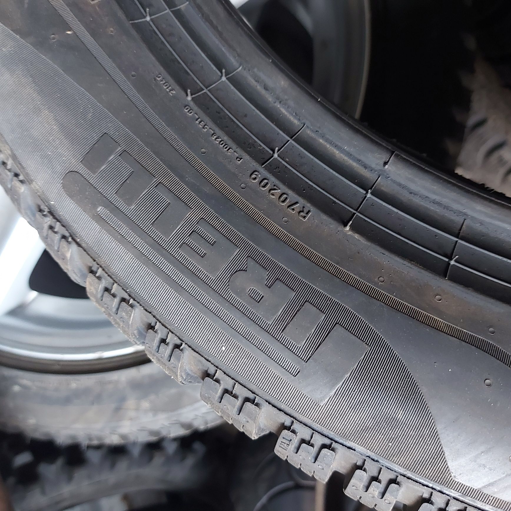 225/55/18"Pirelli 1бр.гуми. дот2023