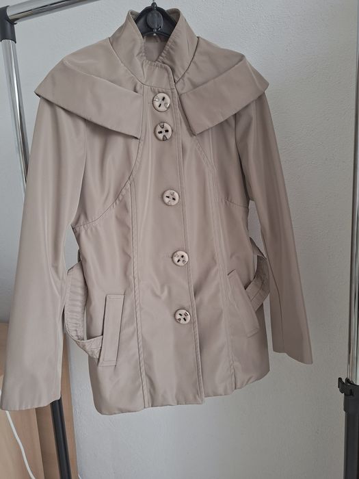 Trenci damă mărimea 42