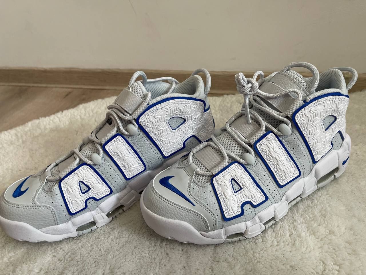 Nike air more uptempo 96