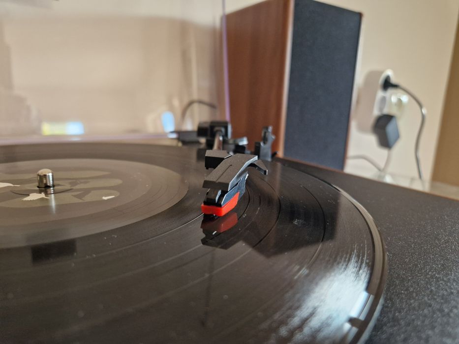 Pick-up stereo Akai ATT-240SP