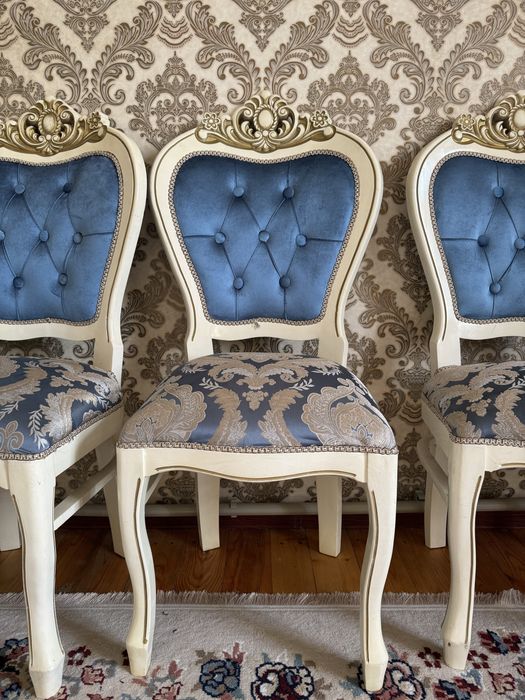 Стул 24 шт в отличном состояний цена договорная