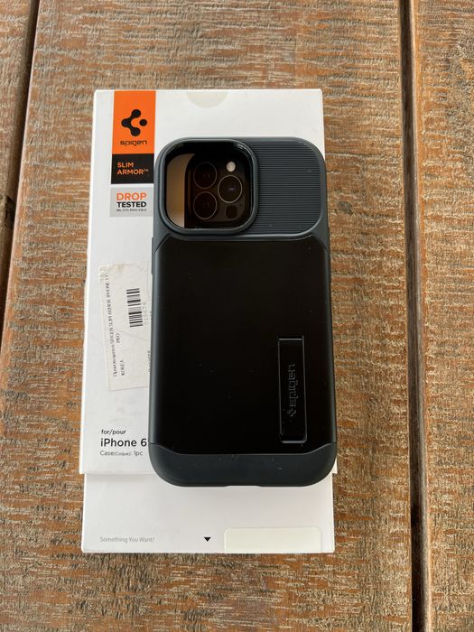 Spigen чисто нов за Iphone 13 Pro