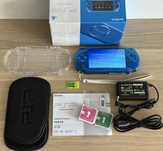 PSP albastru + cutie si accesorii