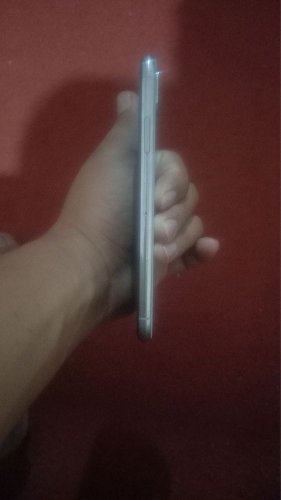 Iphone X    64 Gb