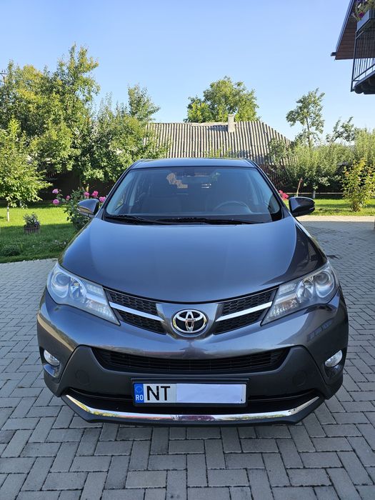 vand toyota rav 4