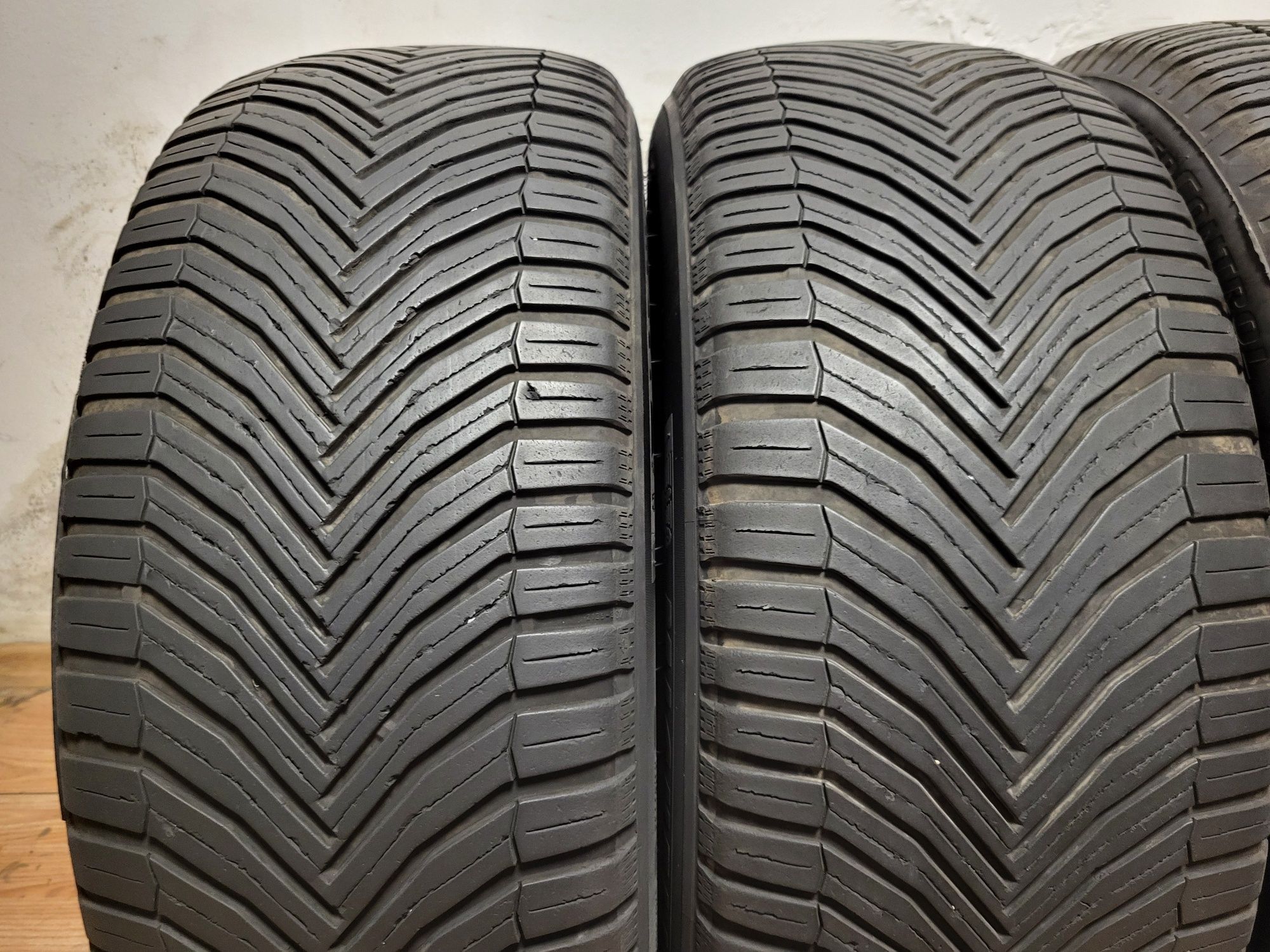225/55/19 Michelin / Bridgestone всесезонни гуми