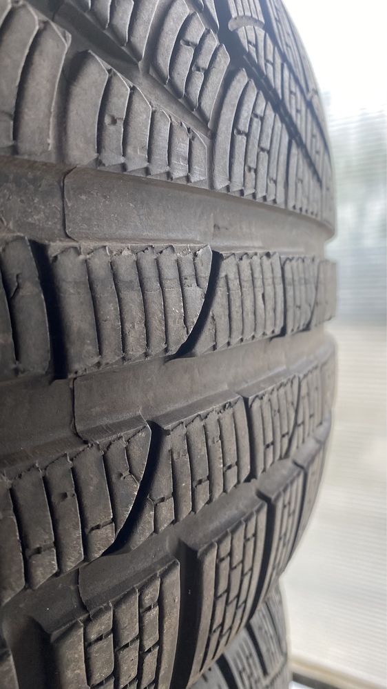 Anvelope 245/50 R18