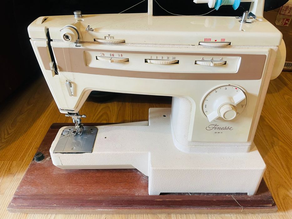 Шевна машина - Finesse 884