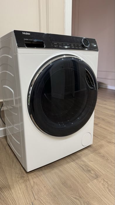 Стиральная машина с сушкой! Haier, 2 в 1