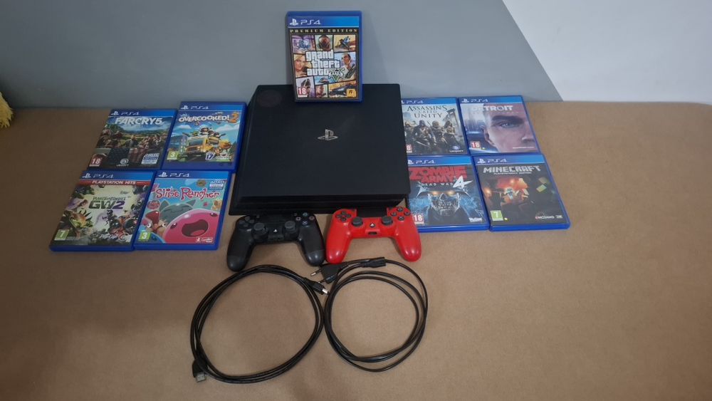 PS4 Pro 1Tb + 2 Controllere + 9 jocuri