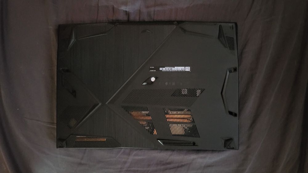 Laptop Msi Extreme Gaming i7 12650H RTX 3050 144Hz