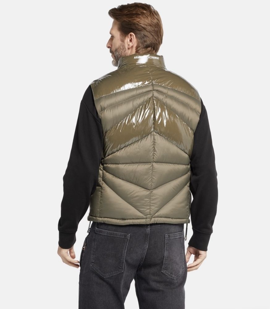 Armani Exchange Елек Оригинлен M и L