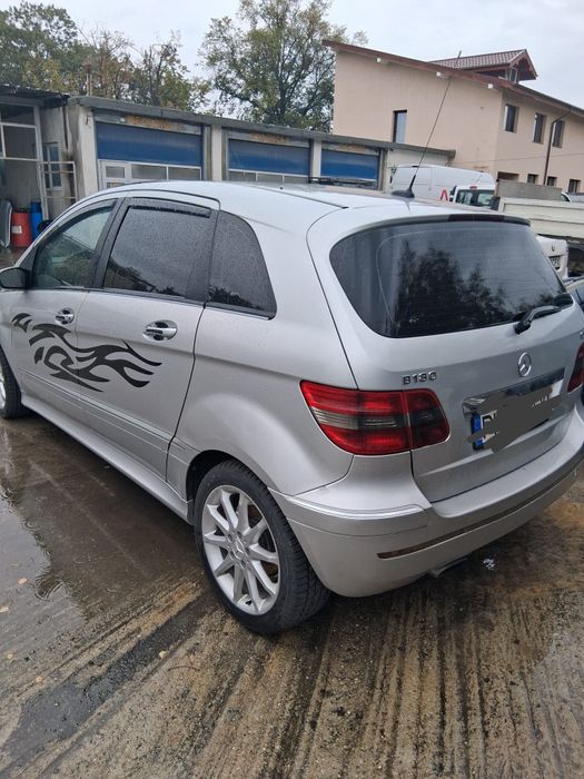 Vand Mercedes B180 Citiți cu atentie anuntul!!