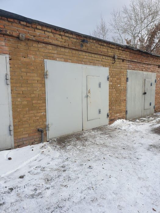 Продам гараж в центре города