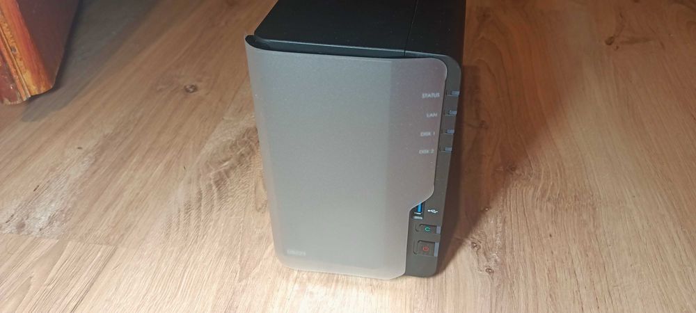 NAS/server Synology ds223 NOU+8TB HDD noi