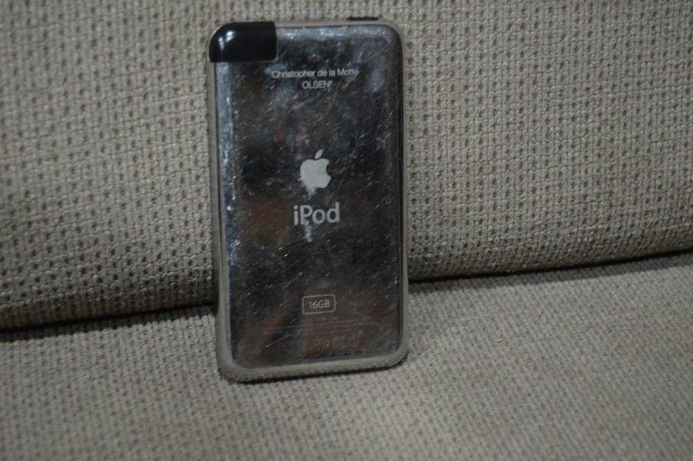 Ipod touch 1st generation 16GB