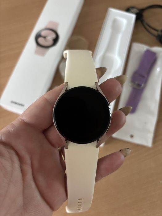Смарт часовник Sаmsung Galaxy Watch 4