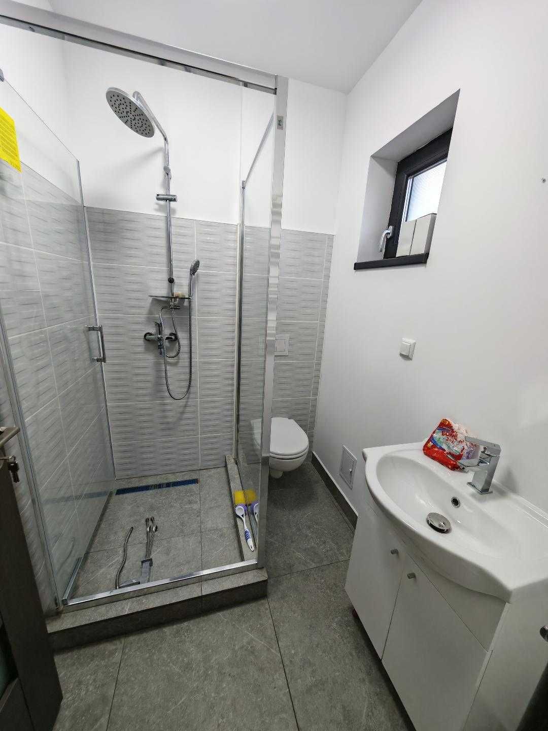 Inchiriem Casa Tip Duplex, 4 Camere, Utilata, Gradina,Tarlungeni Izvor