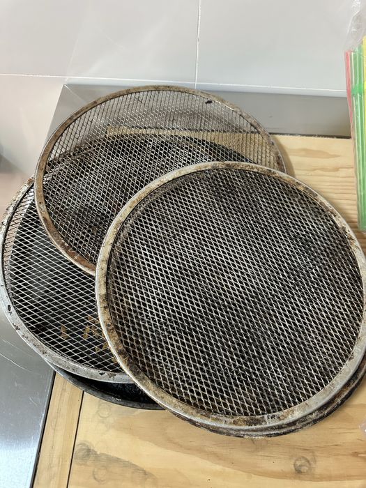 Сетка и доска для пиццы