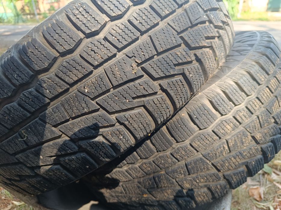 Зимни гуми 195/65/15
