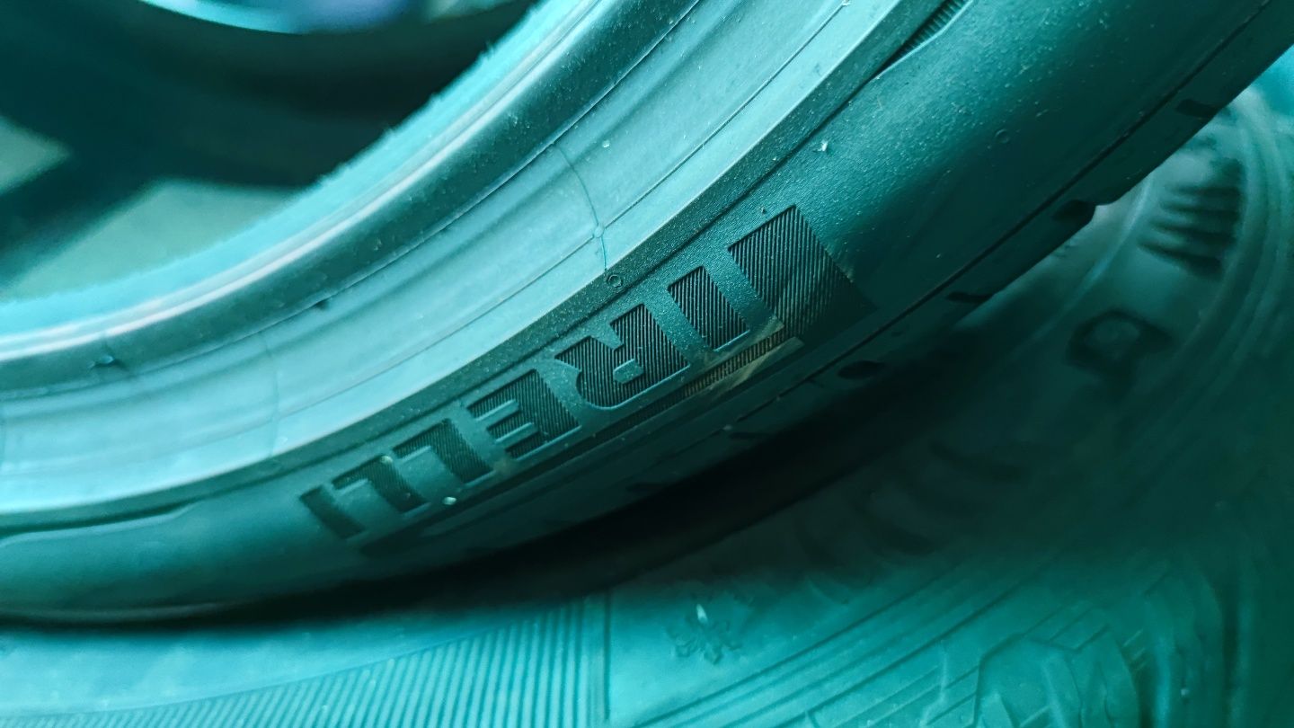 1бр Лятна гума 315 30 21 Pirelli pz4