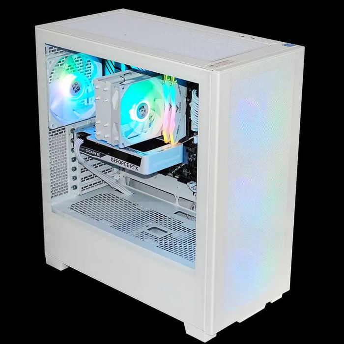 Нов / RTX 5070 / Ryzen 7500F / 32GB RAM / 1TB NVMe / 800w / Геймърски