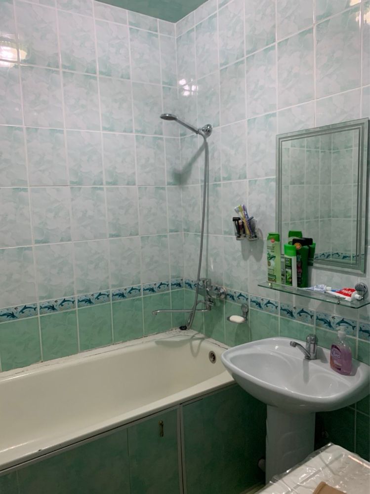 срочна продаётсья квартира