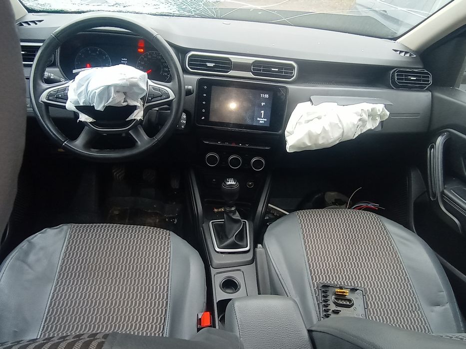 DACIA Duster avariat