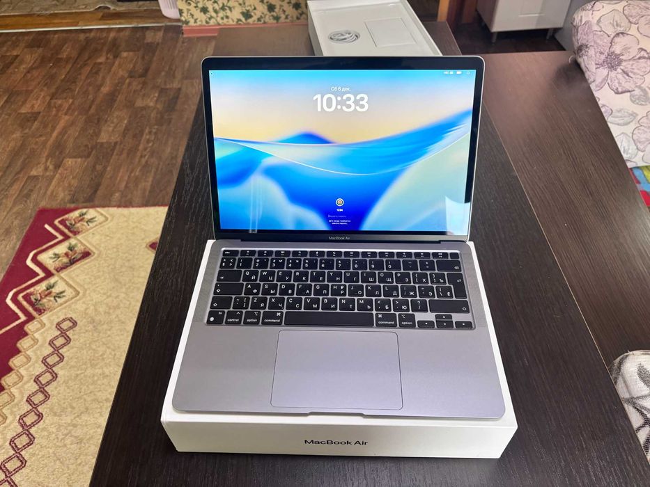 MacBook Air 13. M1. Новый 2025 года. 5 цикл, батарея 100%, в комплекте