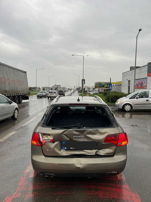 Audi A4 2.0 TDI – 2007 – Funcțională, Avariată spate, Preț negociabil