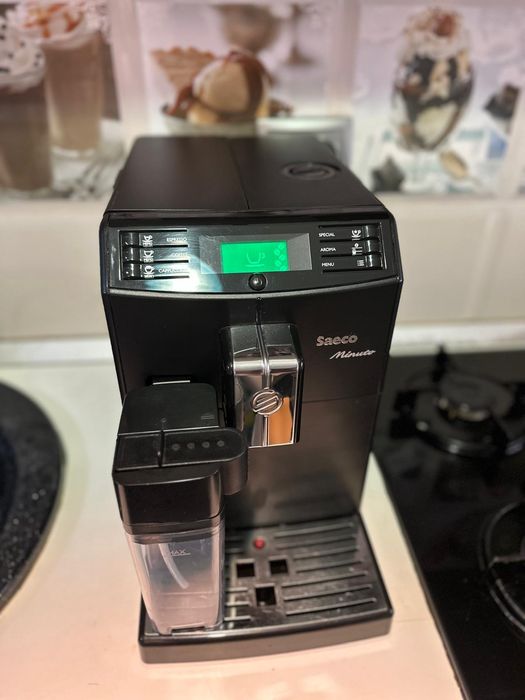 Vand aparat cafea Saeco Minuto