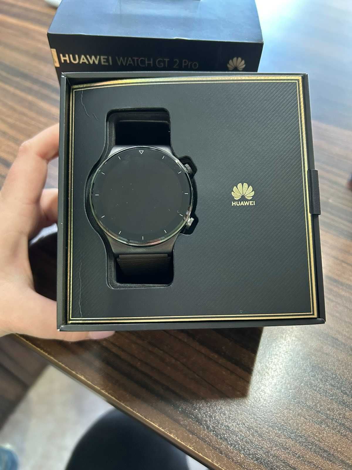 Ръчен часовник Huawei